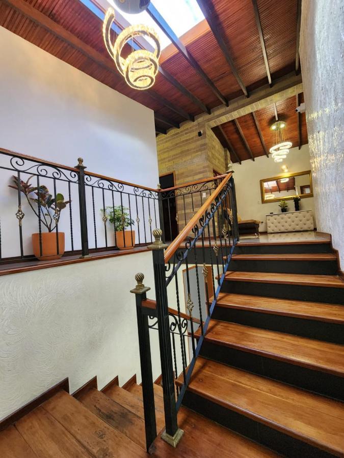 Hotel Boutique Deluxe Home Medellin Exterior photo
